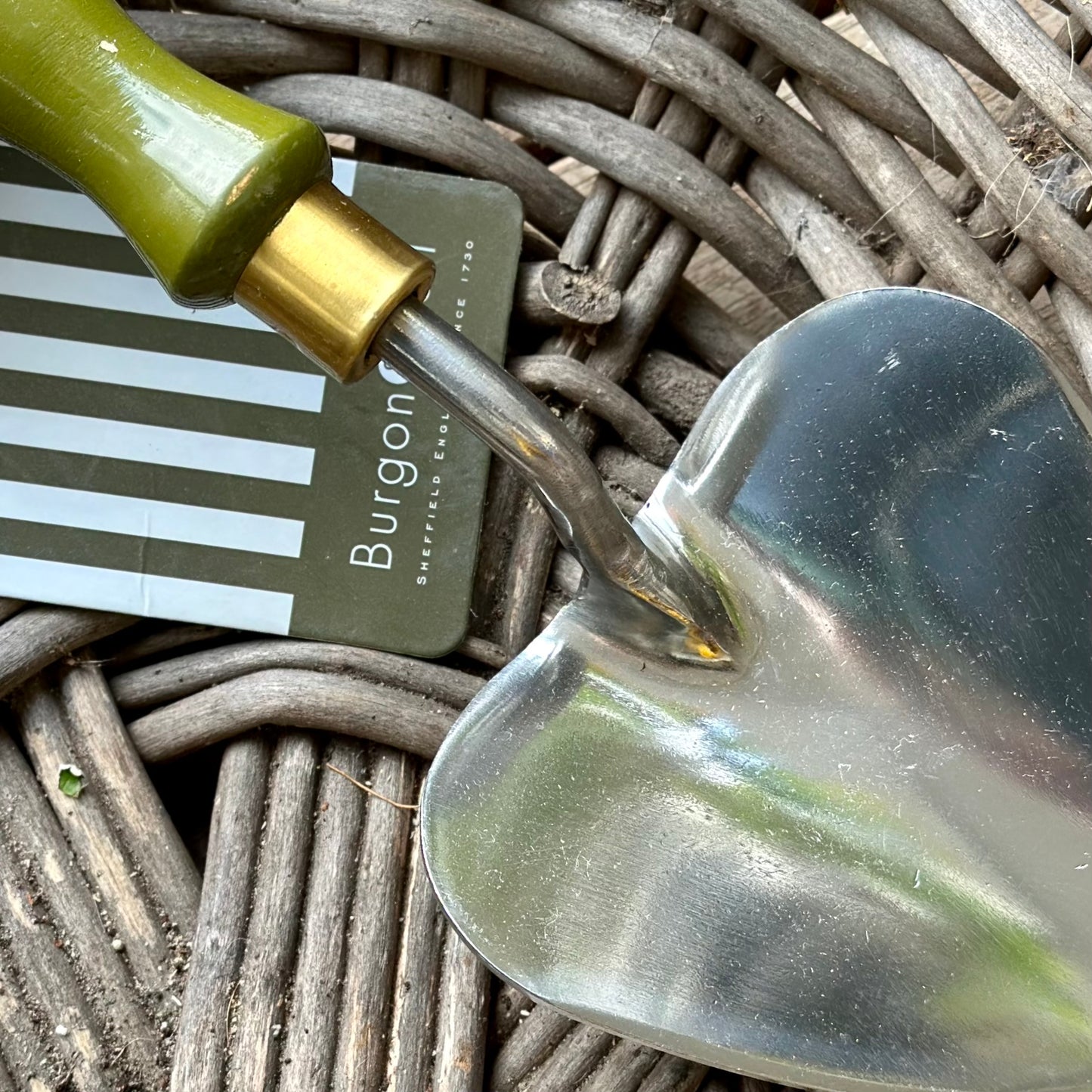 Burgon and Ball - Collector Series - Planting Trowel - Olive Green