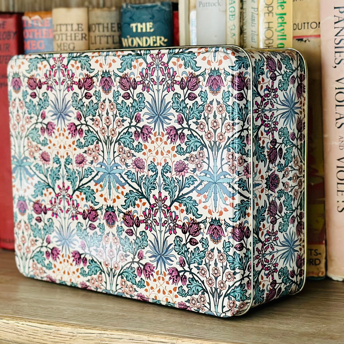 William Morris 'Arts and Crafts' Large Rectangular Collectible Tin
