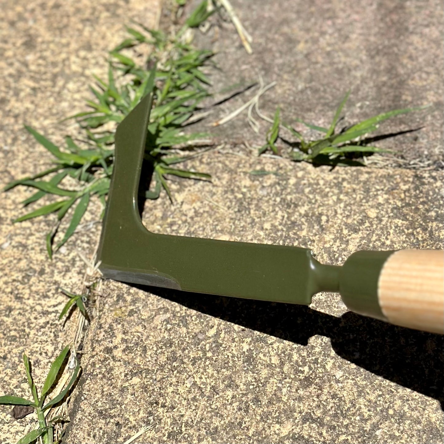 Burgon and Ball RHS BoronGreen Block Paving Knife