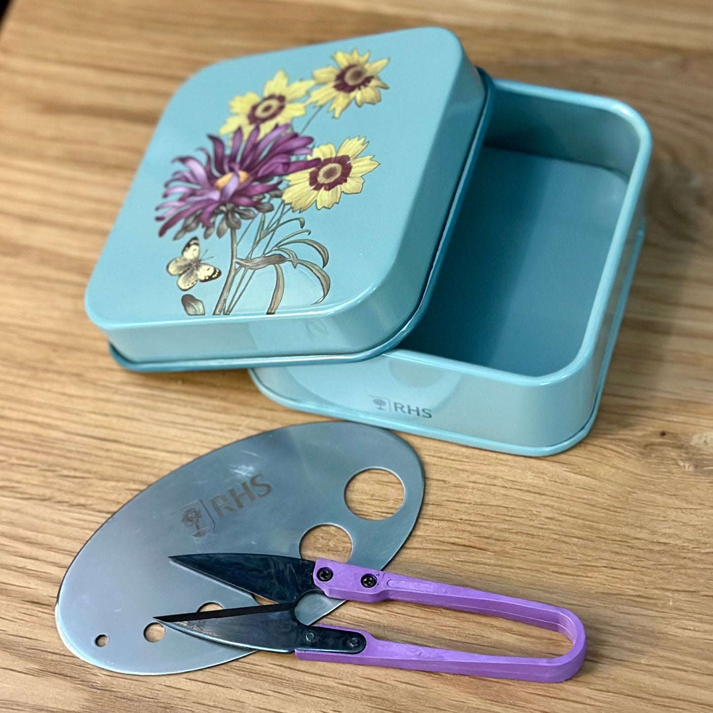 Burgon & Ball RHS 'Asteraceae Collection' Herb Gift Set with Herb Snips - Hollyhock Hill