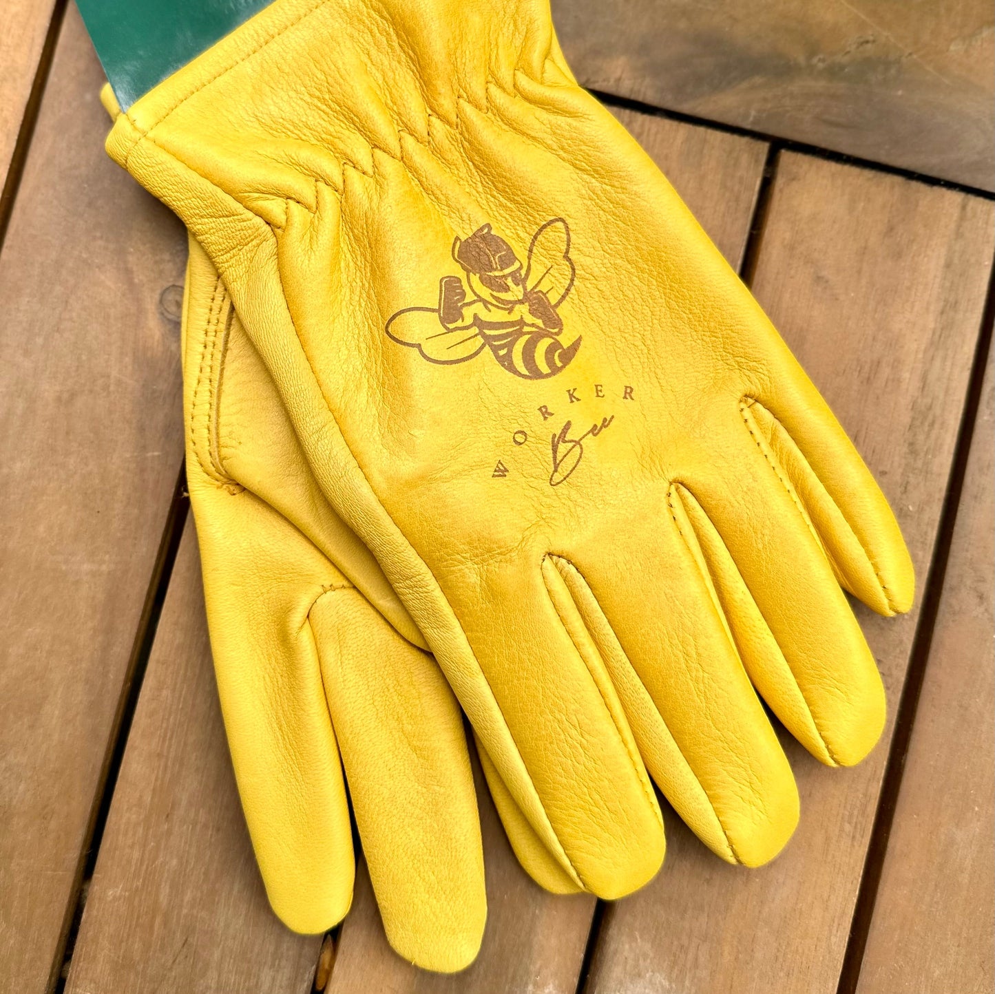 Worker Bee Glove - Hollyhock Hill