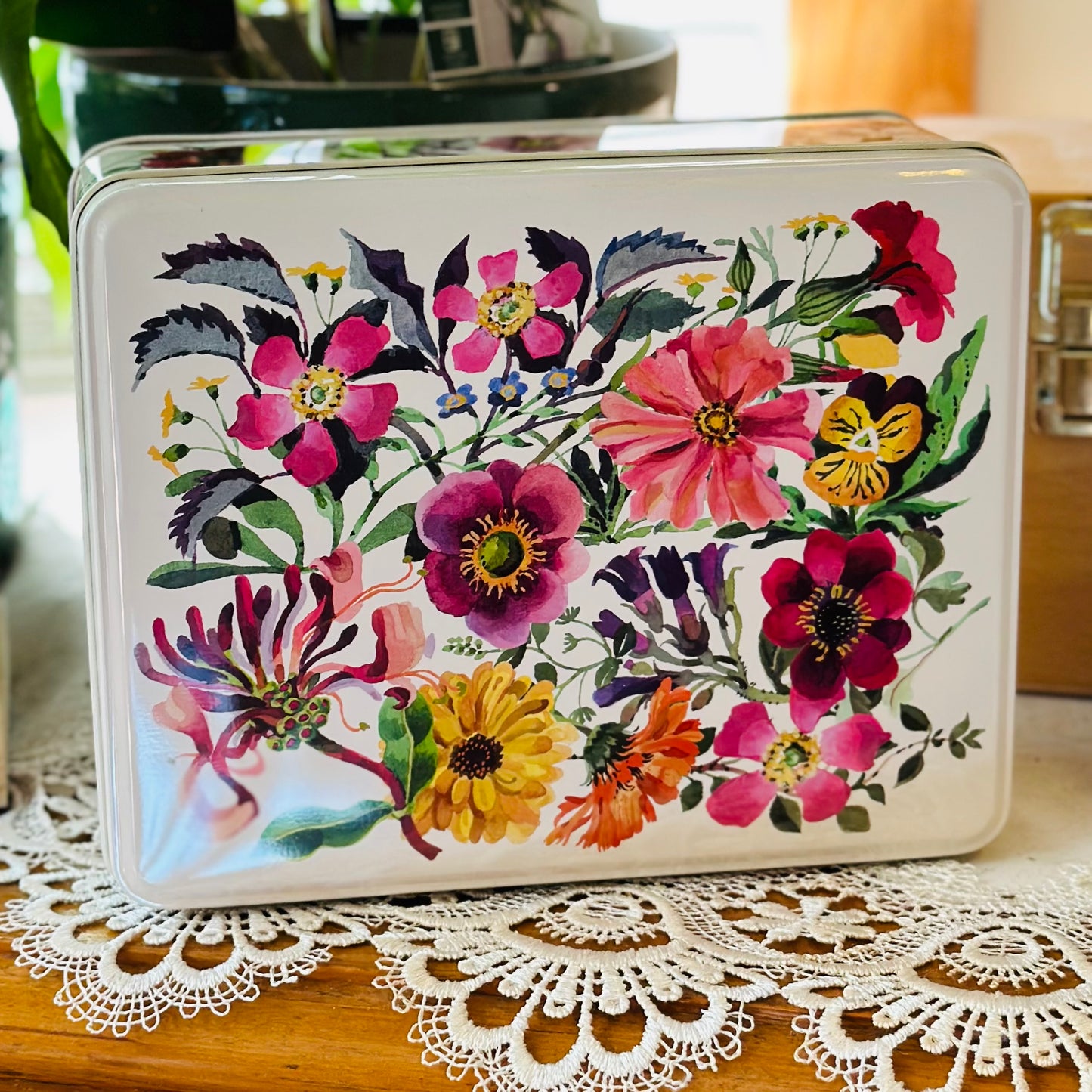 ‘Garden Flowers' by Emma Bridgewater Large Rectangular Tin