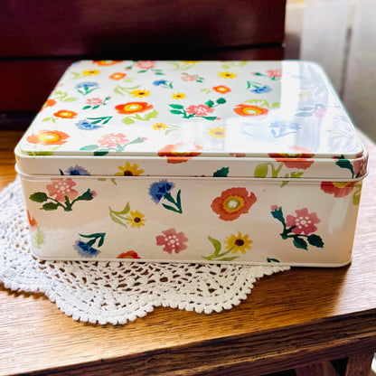 ‘Poppies' by Emma Bridgewater Large Rectangular Collectible Tin