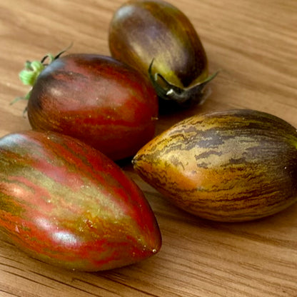 Tomato 'Cosmic Purple’ 25 Seeds COMING SOON
