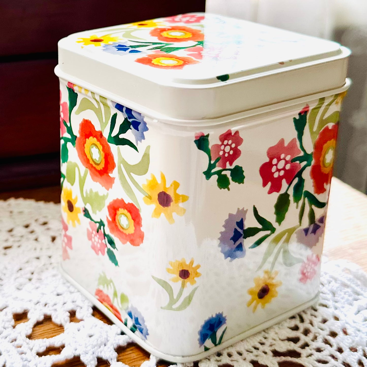 ‘Poppies' by Emma Bridgewater Small Square Tin