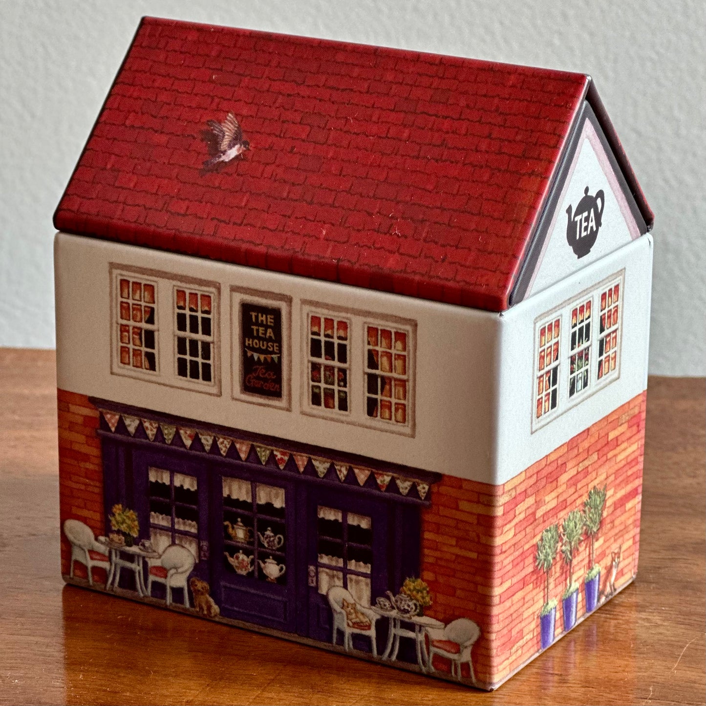 Small Tea Shop Tin