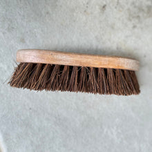 Load image into Gallery viewer, Burgon &amp; Ball Hand Scrub Brush - Hollyhock Hill
