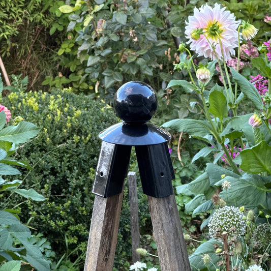 Garden Finial- Ball - Hollyhock Hill