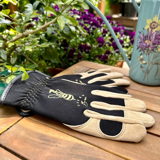 Queen Bee Glove - Hollyhock Hill