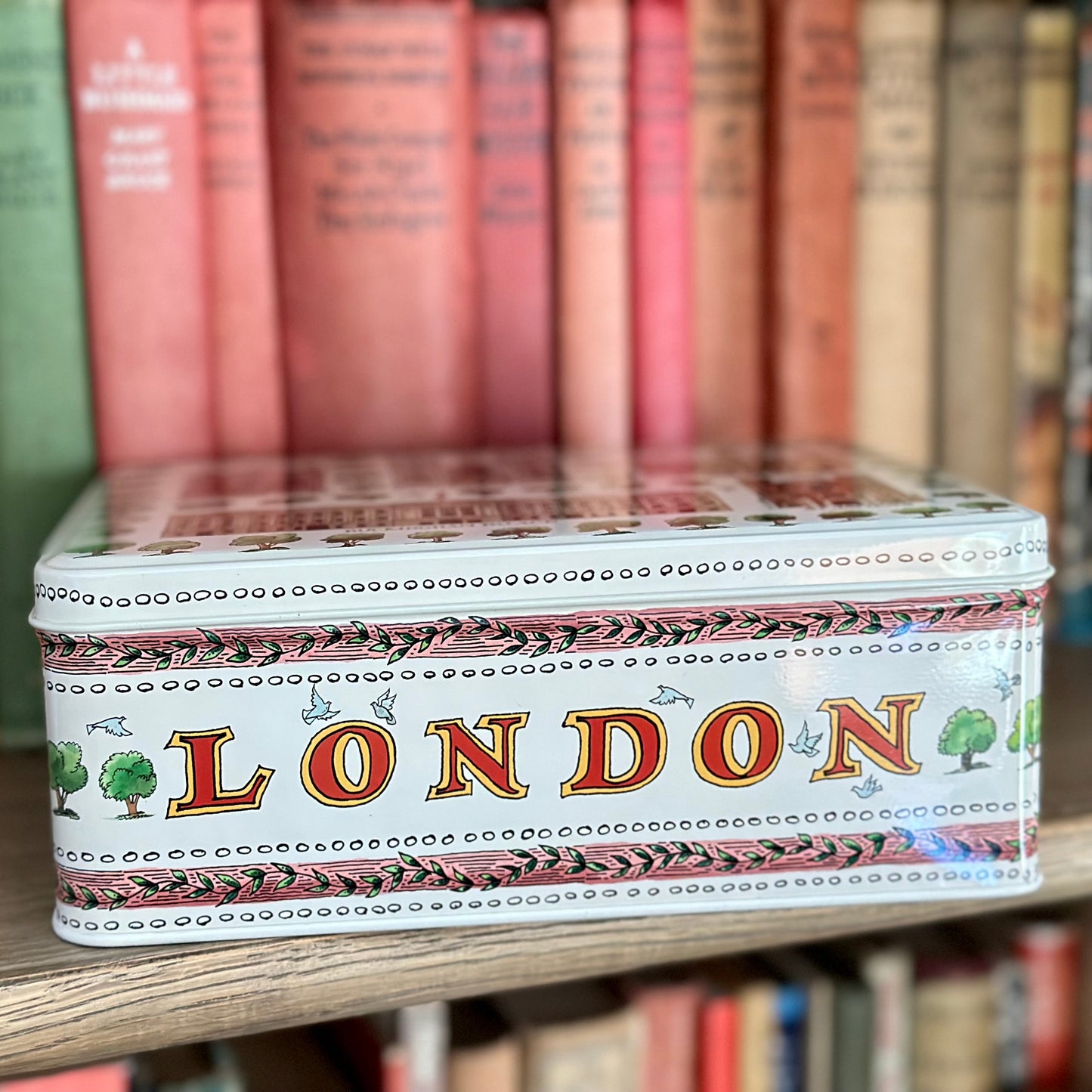 'Royal London' Collectable Tin - Hollyhock Hill