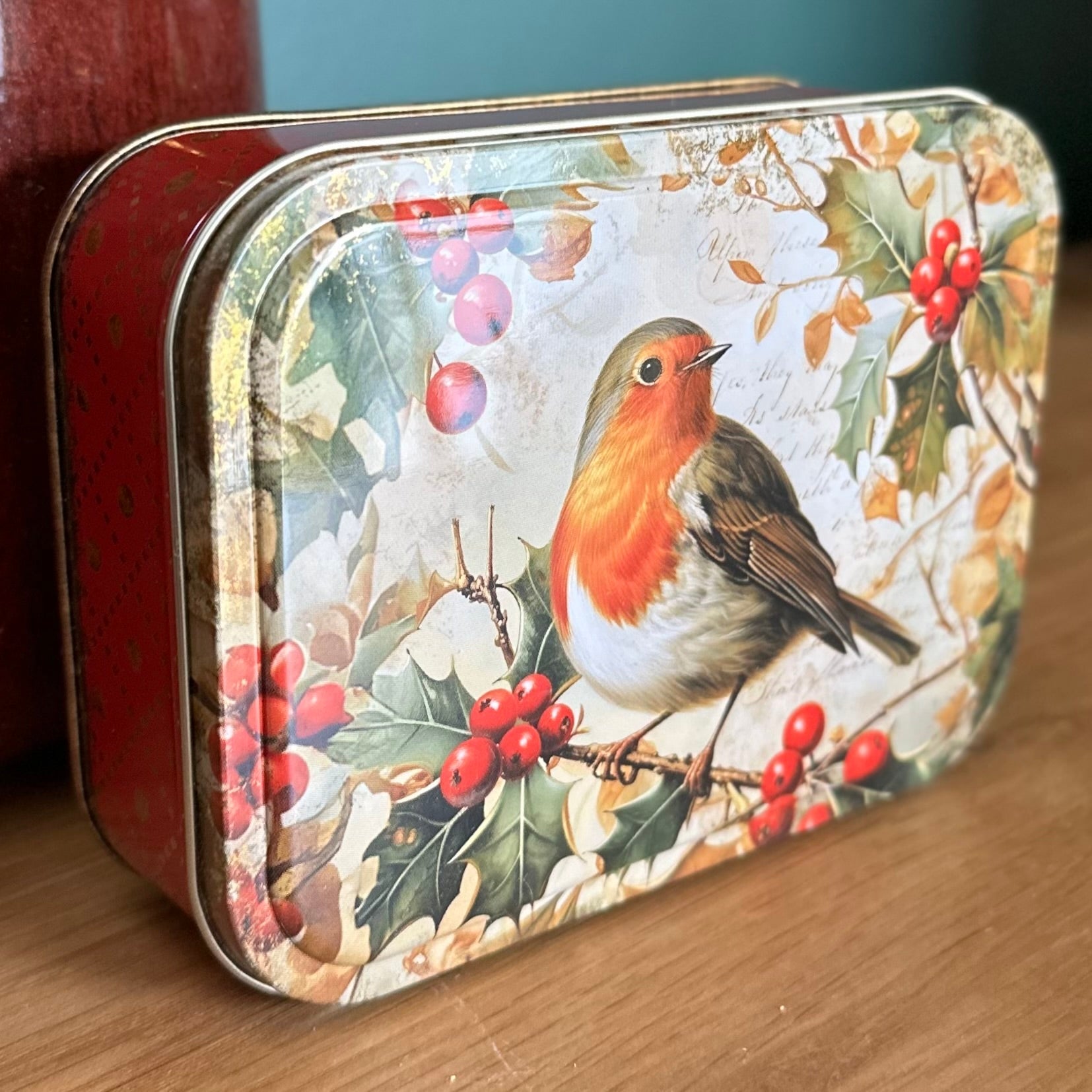 'Vintage Robin' by Elite Gift Boxes Small Rectangle Collectable Tin - Hollyhock Hill